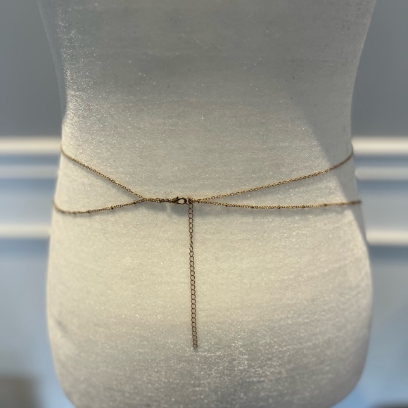 Waist chain, 33” approx length, gold-style, no name, no brand - Picture 3 of 6